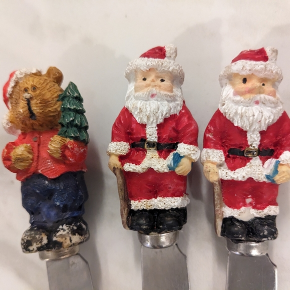 Set of 2 Santa Claus + 1 Teddy Bear Santa Butter Cheese Spreaders - Picture 3 of 3